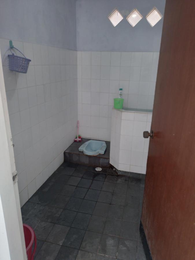 Welirang 20B Homestay - Max 2 Orang Per Kamar Malang Eksteriør billede